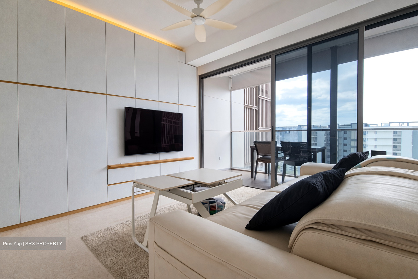6 Derbyshire (D11), Condominium #538103121